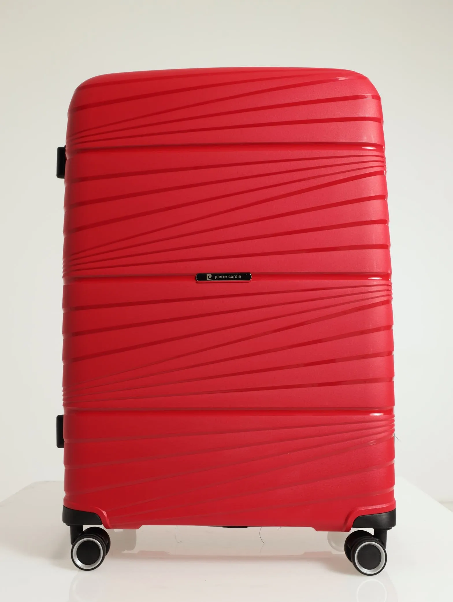 28'PC Montpellier Hard Case Luggage - Red