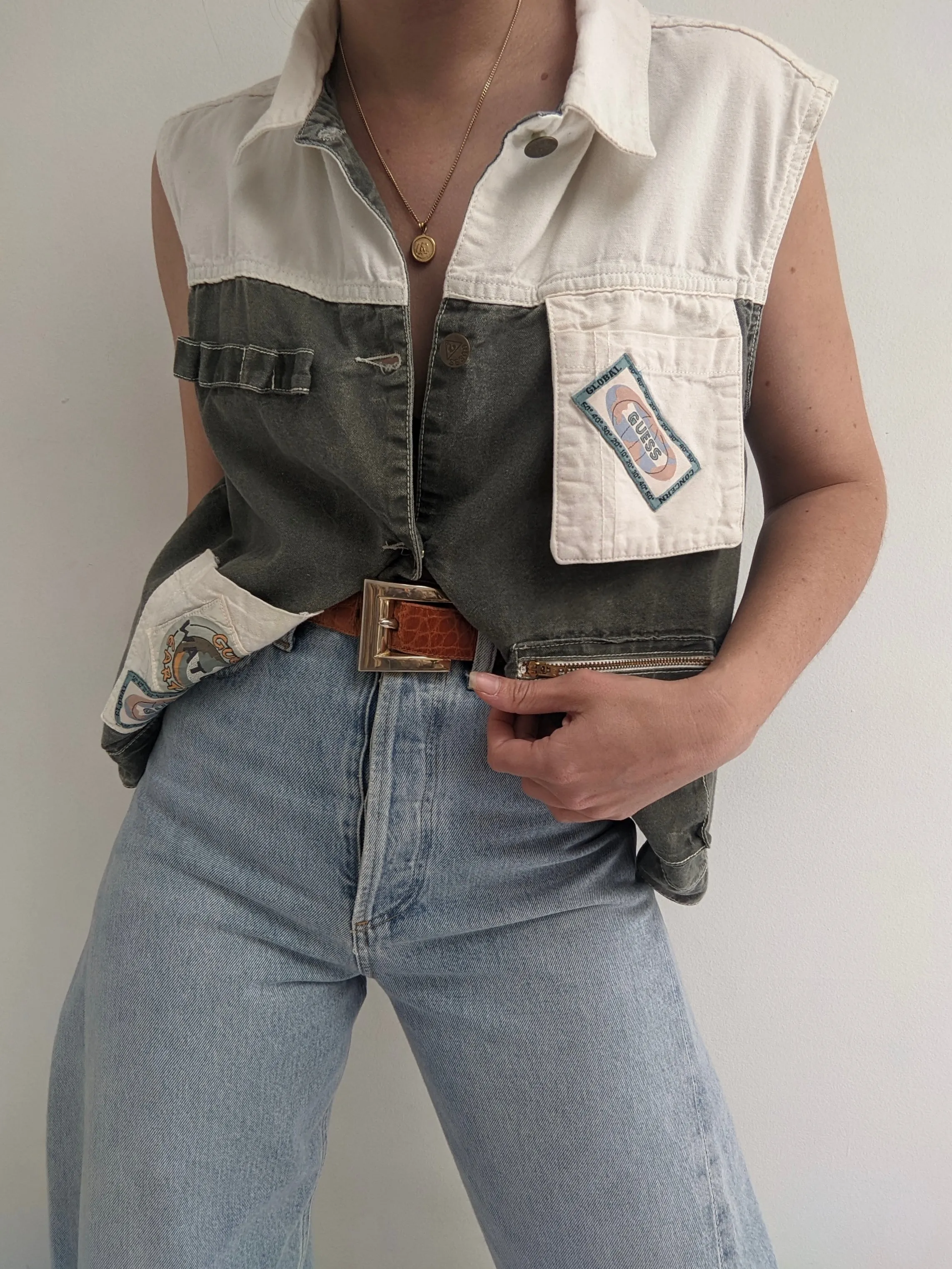 Amazing Vintage Guess Earth Watch Vest