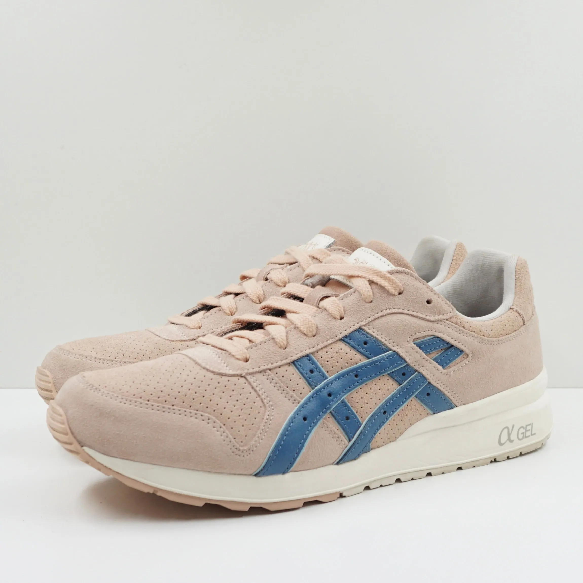 Asics GT-II Pale Apricot Goreiko