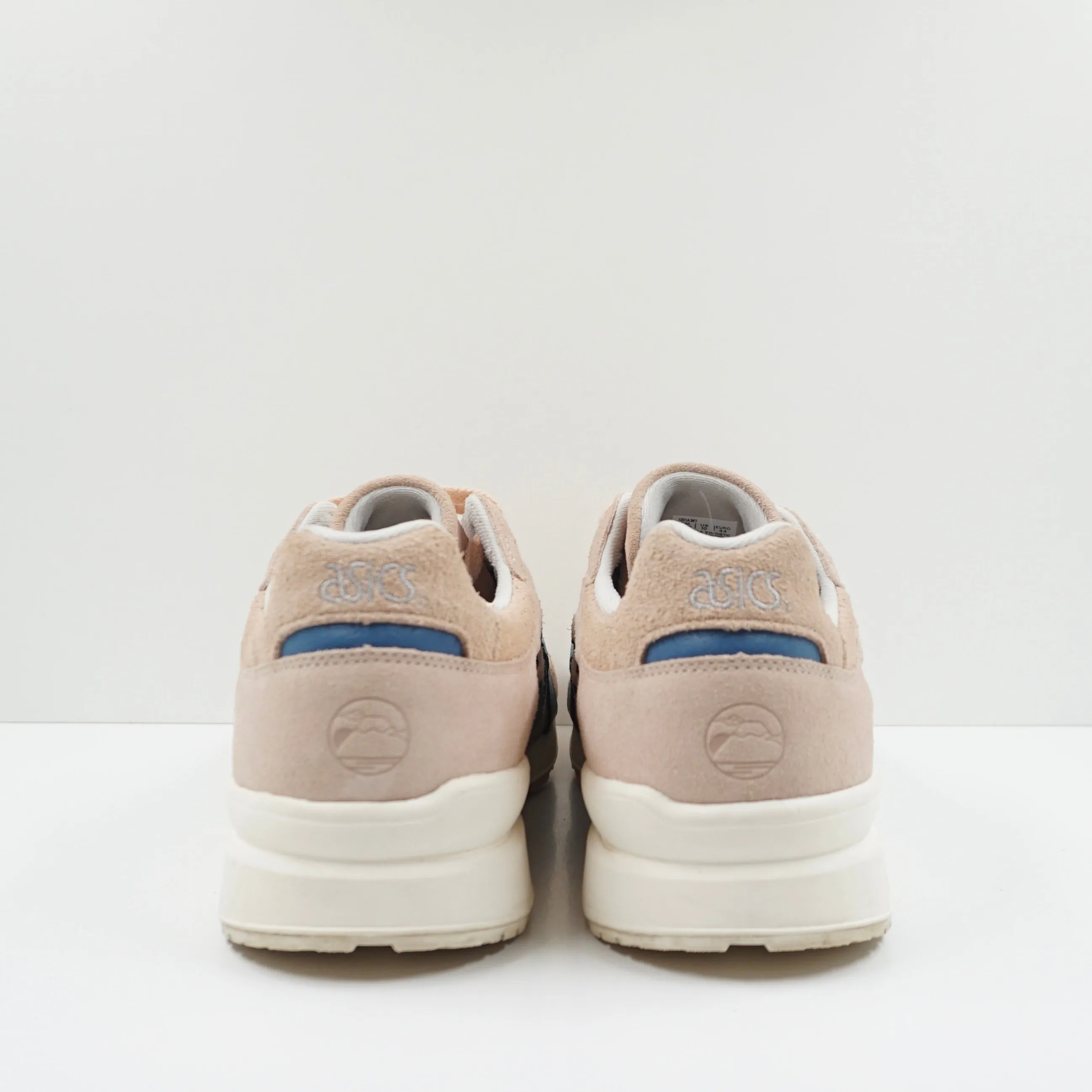 Asics GT-II Pale Apricot Goreiko