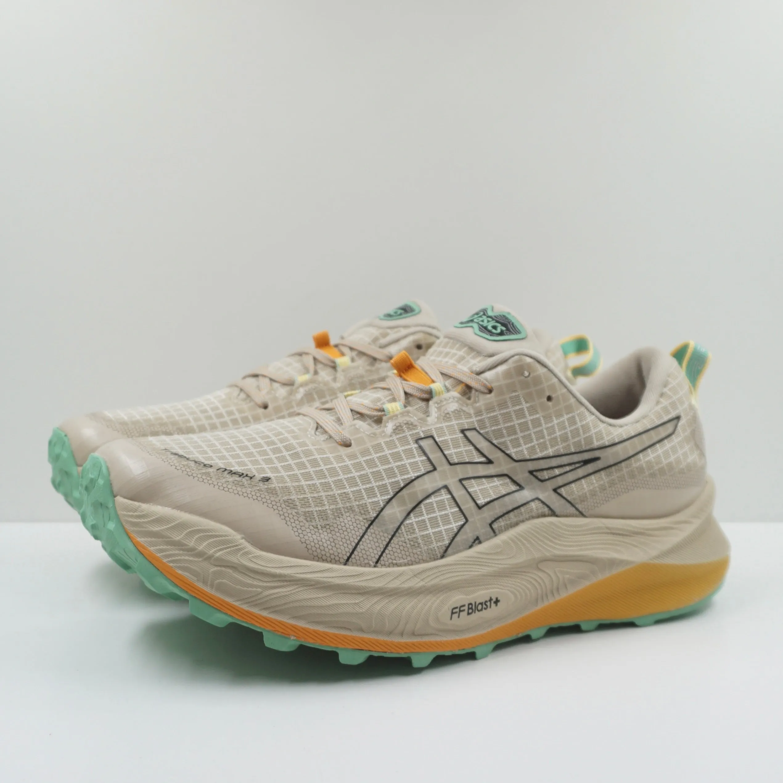 Asics Trabuco Max 3 Beige