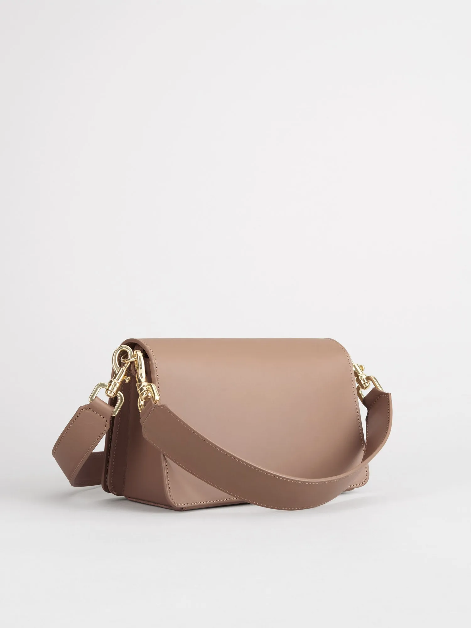 Assisi Hazelnut Leather Shoulder Bag