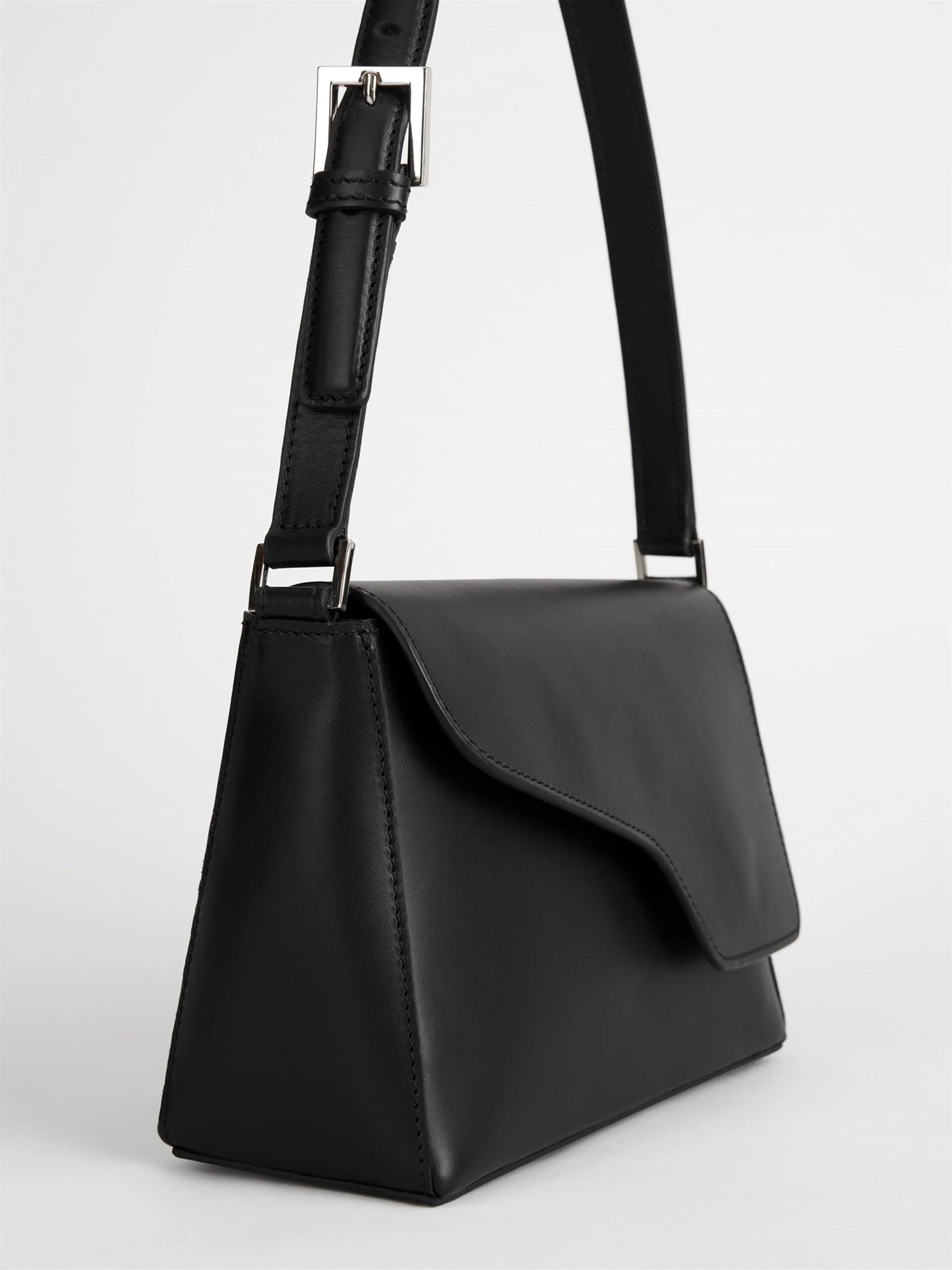 Caselle Black Shoulder Bag