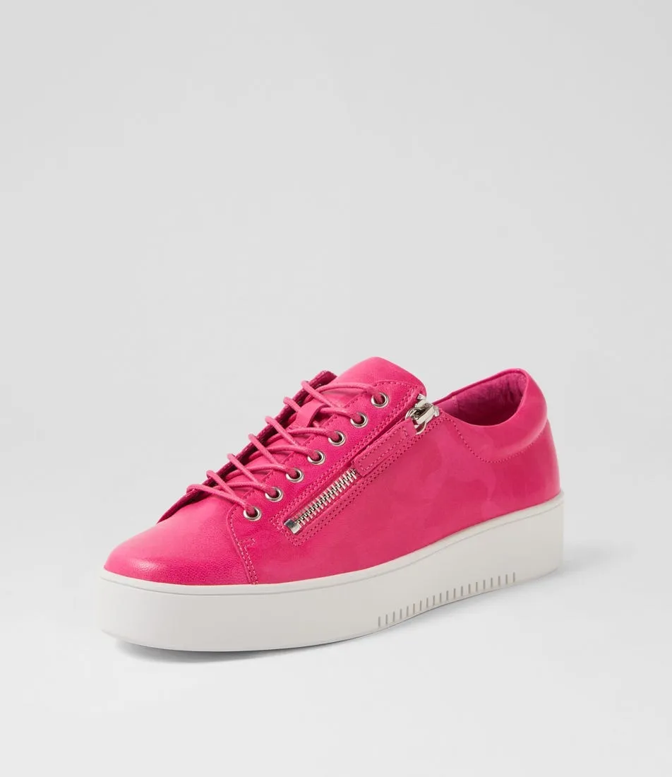 DJANGO & JULIETTE Laila Bright Pink Print Leather Sneakers