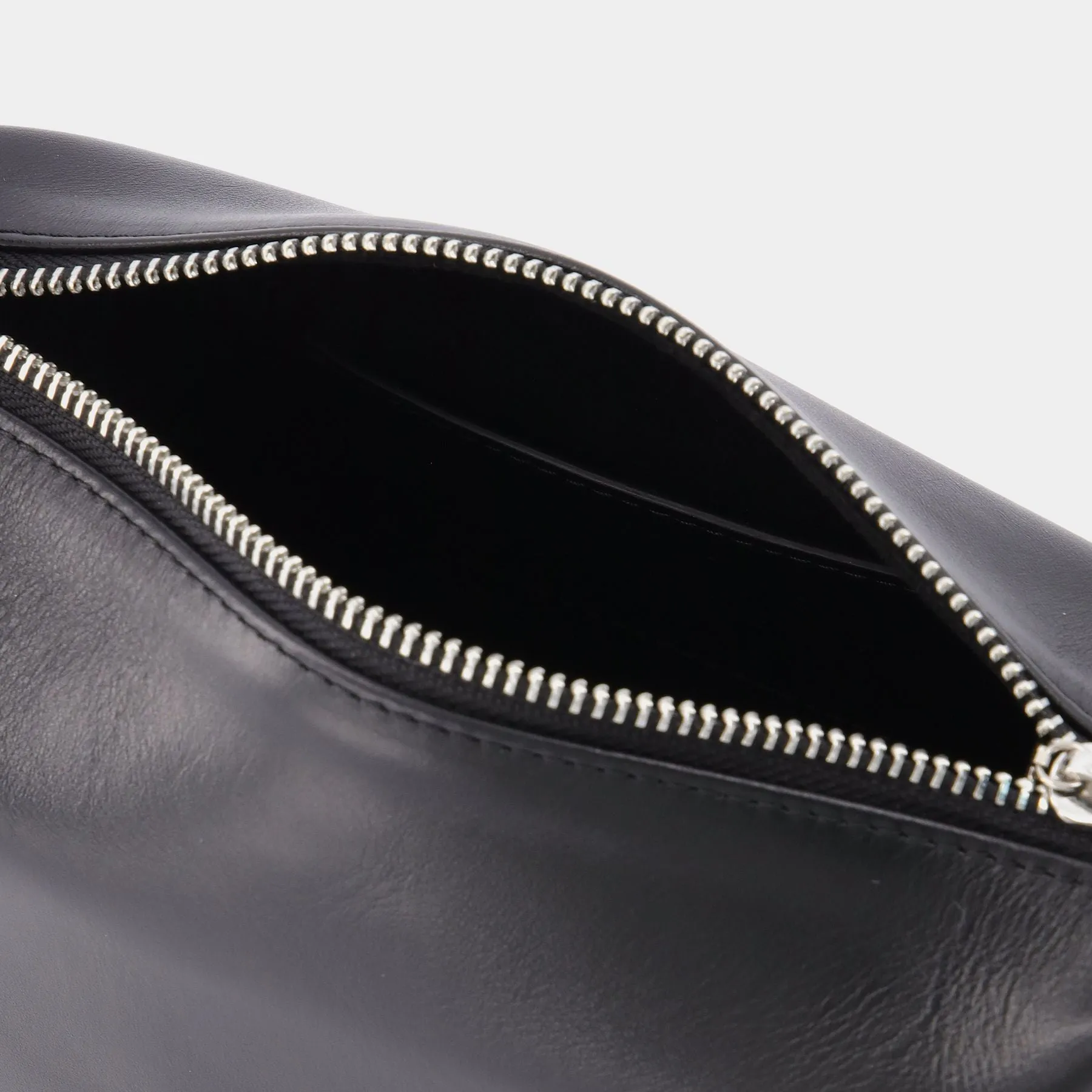 Eera  Moonbag bag in Black Leather