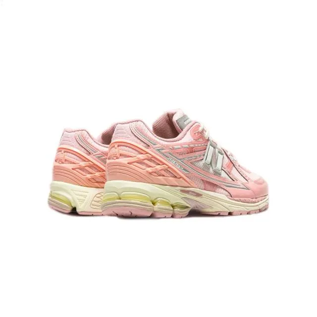 New Balance 1906U (Lunar New Year Shell Pink/ Shell Pink...