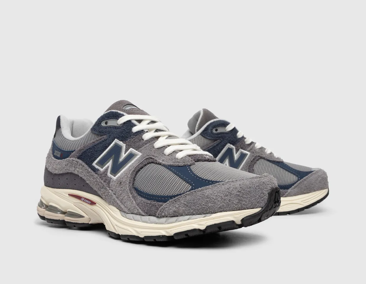 New Balance 2002R Navy / Castlerock