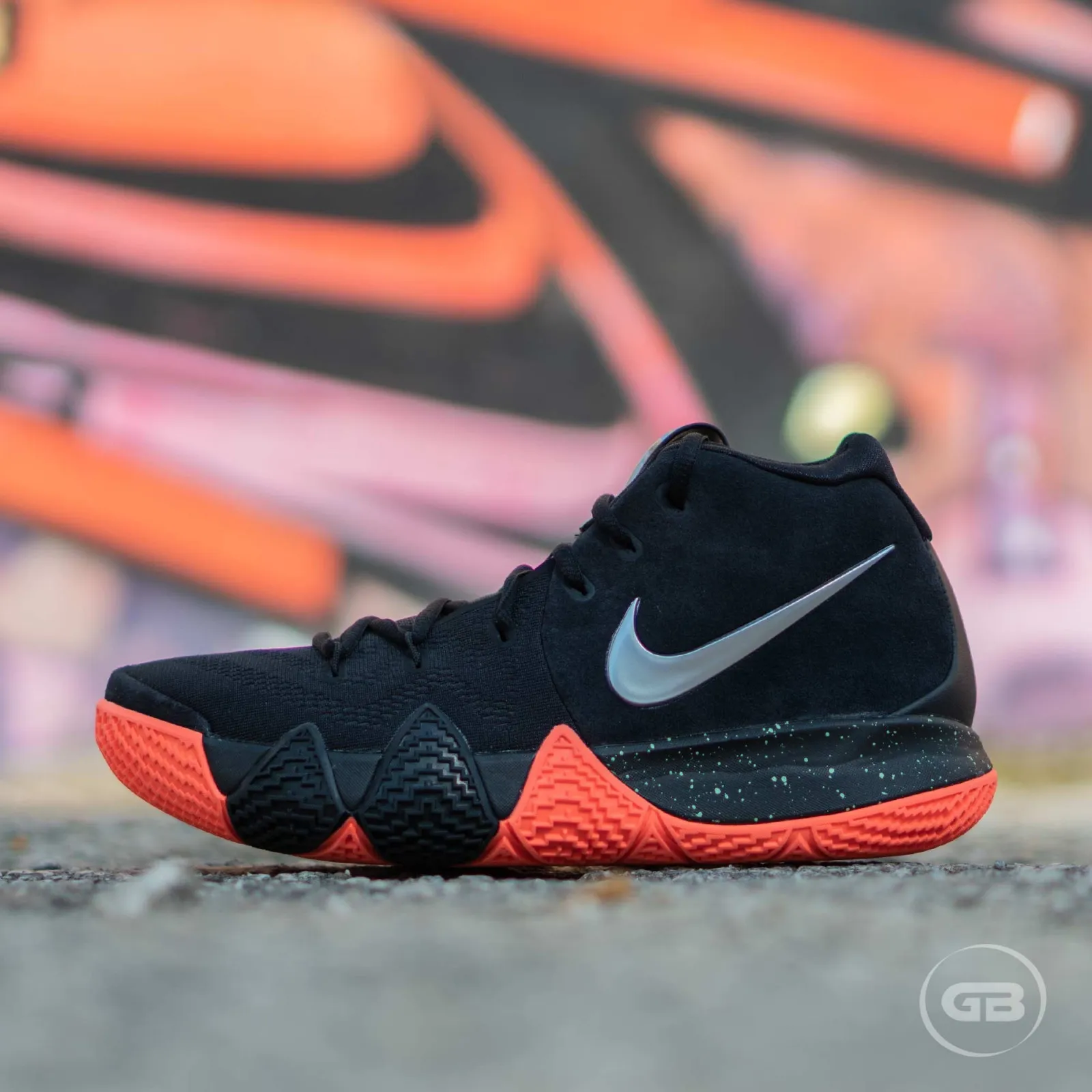 Nike Kyrie 4 ''Black Orange''