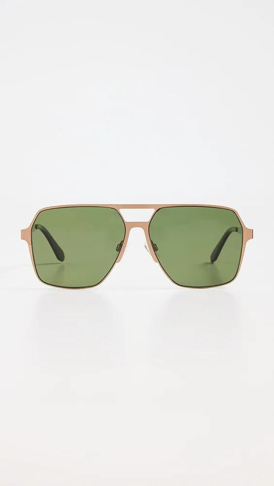 Quay   Backstage Pass Sunglasses 