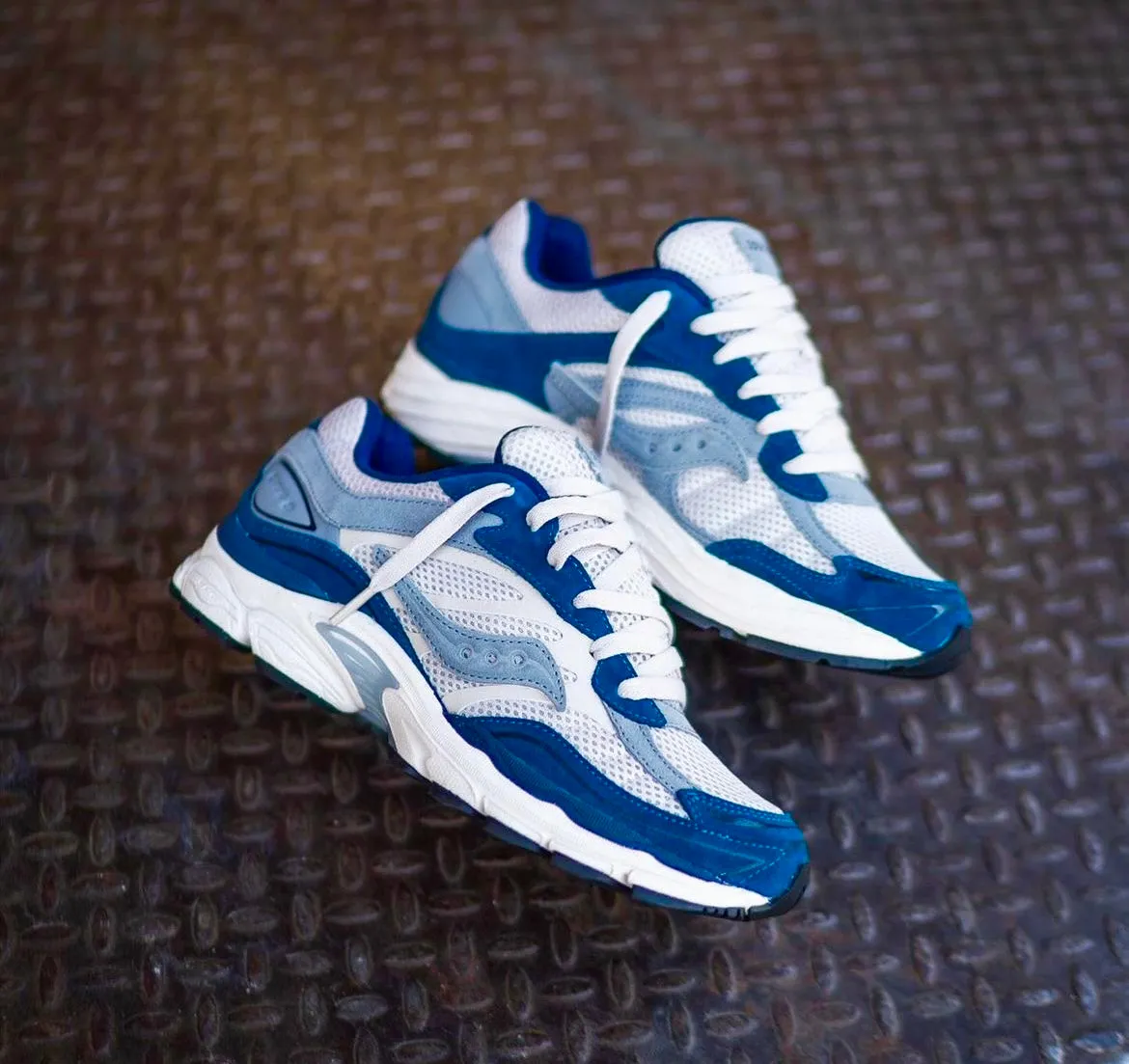 SAUCONY HYBRID TRAINER ROYAL GREY WHITE