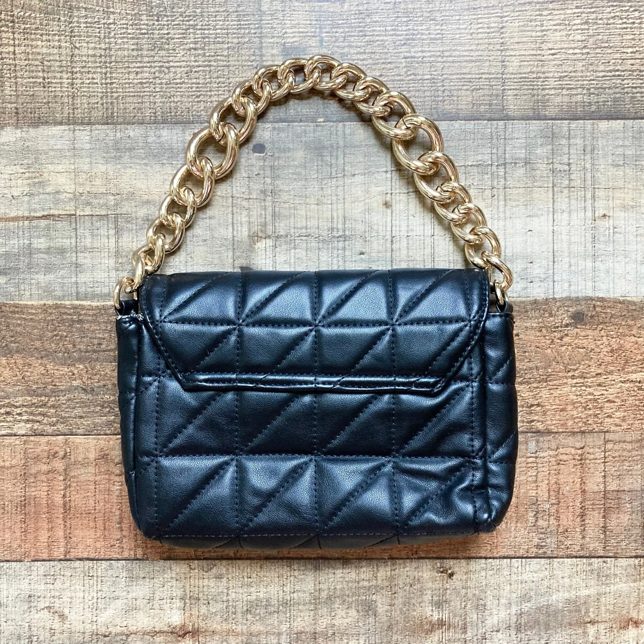 URBAN EXPRESSION BLACK SMALL QUILTED SHOULDER BAG ( ONLINE, GREAT CONDITION!)