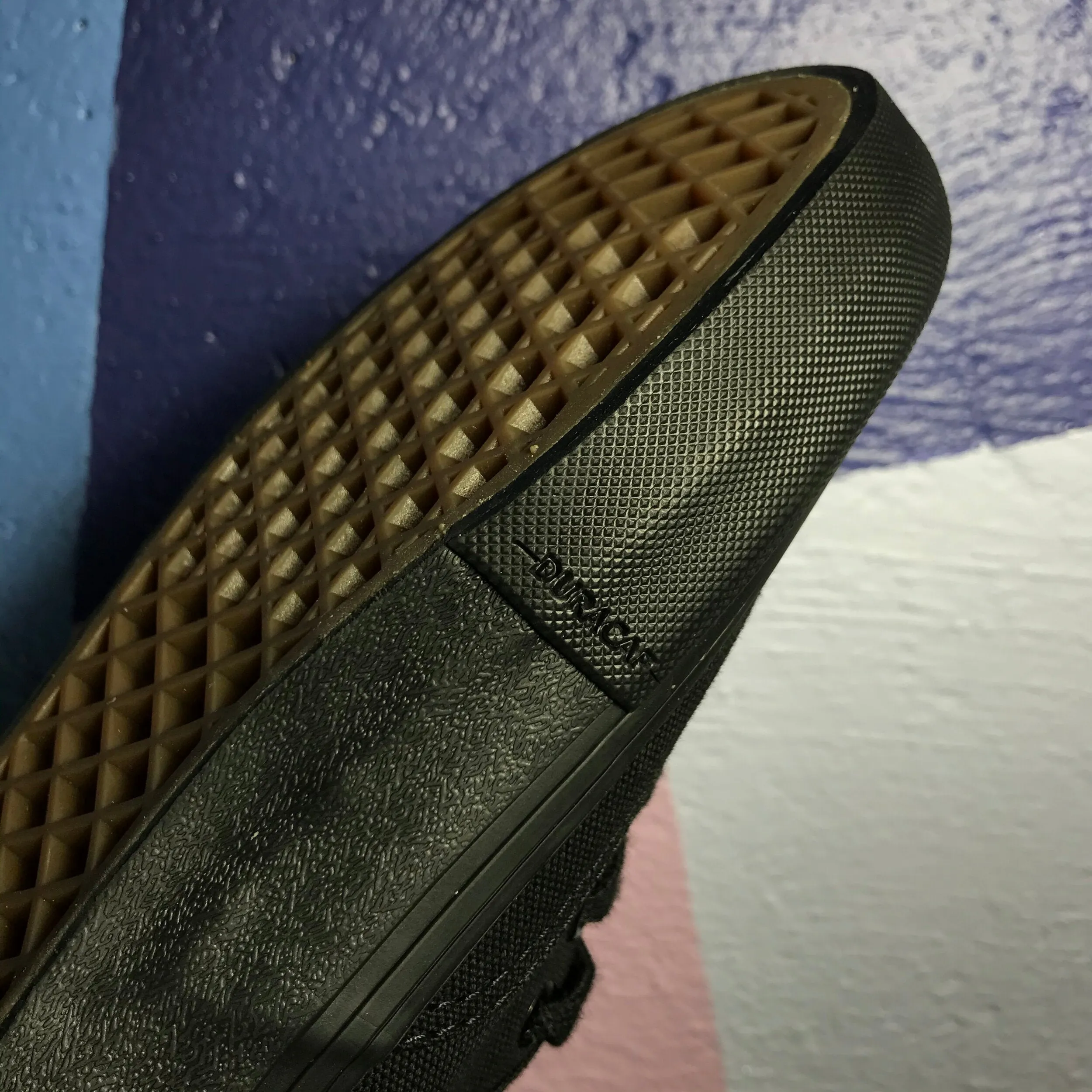 VANS AUTHENTIC PRO BLACK/BLACK CANVAS